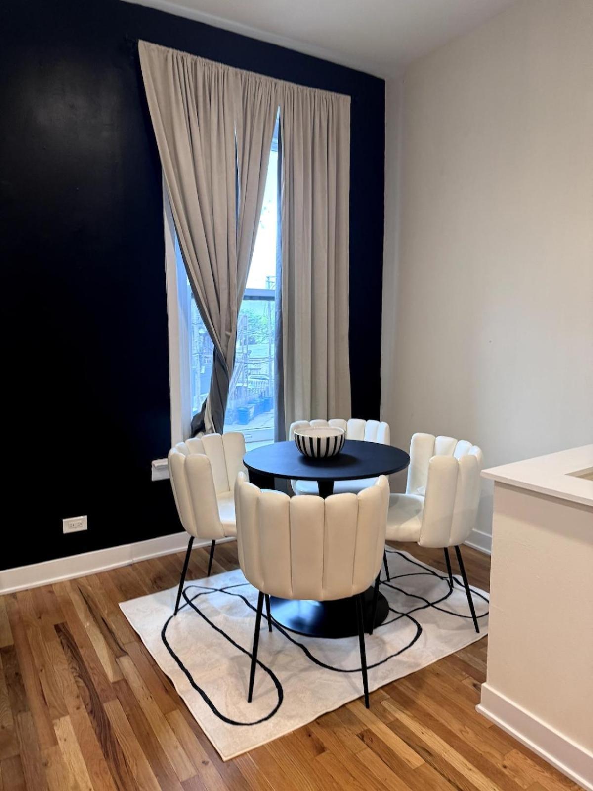 Vogue Bucktown Suite Chicago Bagian luar foto